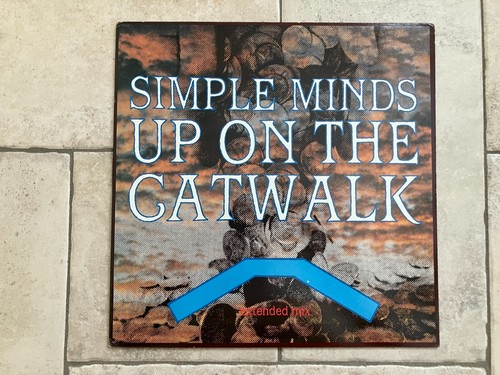 Simple minds on - on, the