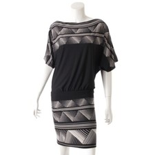 Abito nuovo con etichette BCBG