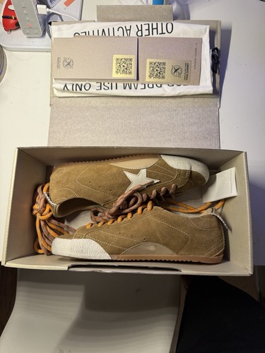 Golden goose true star - golden, sneaker