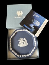 Vintage Wedgwood Jasperware