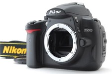[Come nuovo] Nikon D5000 corpo