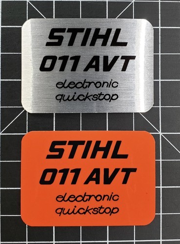 Targa badge stihl 011 avt - 011,