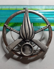 VECCHIO FREGIO PER BASCO BERRETTO MILITARE FANTERIA ESERCITO DIVISA SOLDATO EI