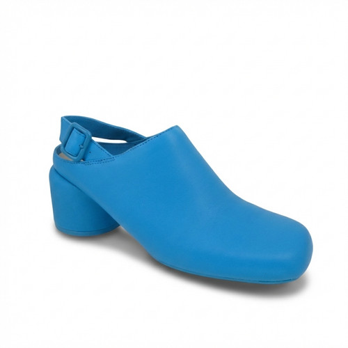 Pompa per scarpe semi-aperta
