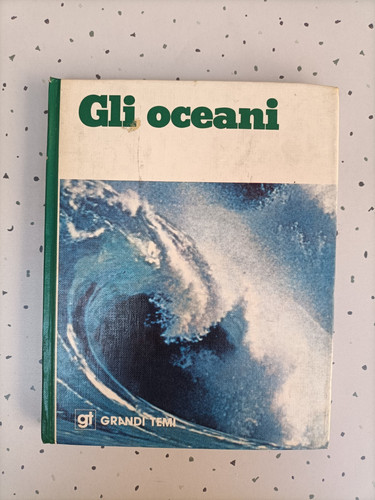 Gli oceani grandi - -, temi