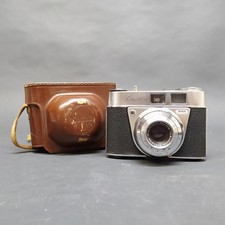 Macchina fotografica Kodak Retinette 1A con obiettivo Pronto 1:2.8/45 mm, fodero