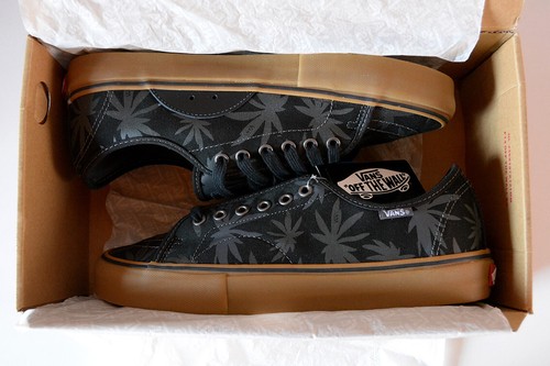 Rare vans black palms - rare,
