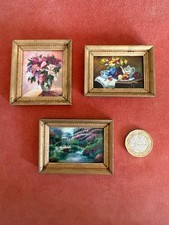 3 dipinti in miniatura dipinti a mano con cornice di Kay A Burton 2006.