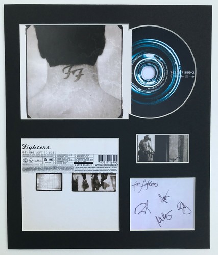 Foo fighters signed - foo,