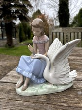 FIGURINA PORCELLANA VINTAGE