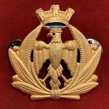 RARO DISTINTIVO FREGIO DA BASCO AERONAUTICA IN METALLO