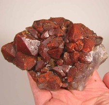 Grappolo di cristalli