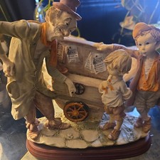 Statuina macinino organo