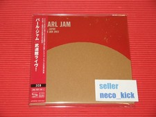 11B PEARL JAM TOKYO JAPAN