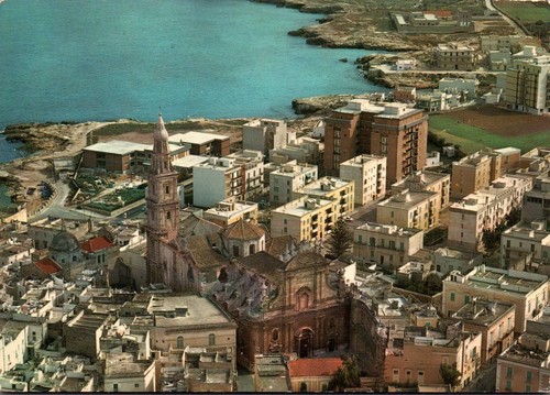 Bari monopoli basilica veduta - basilica,