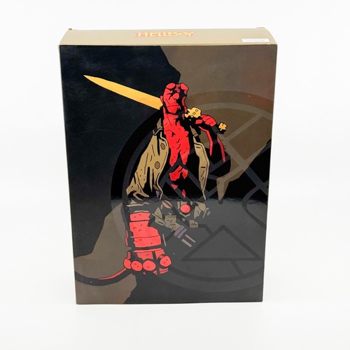 Modellino action figure
