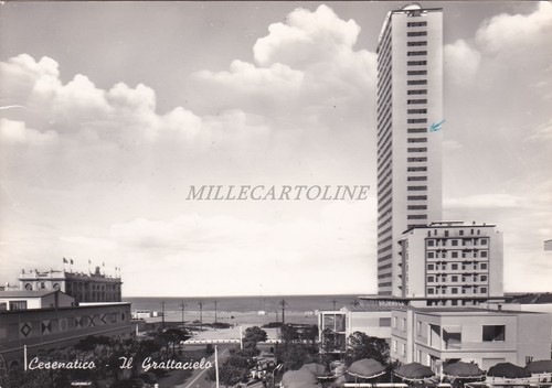 Cesenatico il grattacielo - -,
