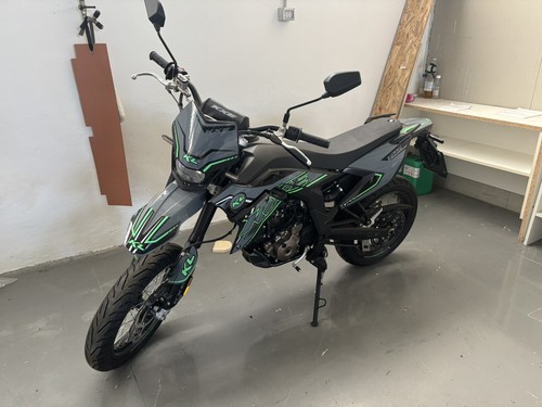 Moto 125 - moto, 4t