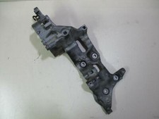 04L903143B SUPPORTO ALTERNATORE MOTORE VW AG GOLF VII 1.6 TDI ANNO 2014 CRK