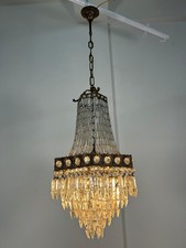 Lampadario A Cascata Francese con cristalli sfaccettati e cannucce  vetro opale