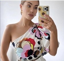 ZARA NEW WOMAN CROP FLORAL