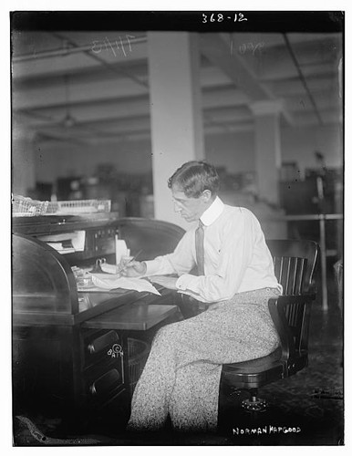 Foto norman hapgood seduto - foto:,