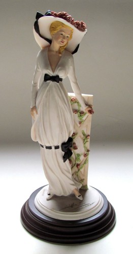 Vintage signed vittorio - vintage,