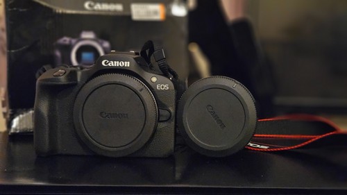 Canon eos r100 - r100,