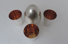 Antico set di bicchieri da