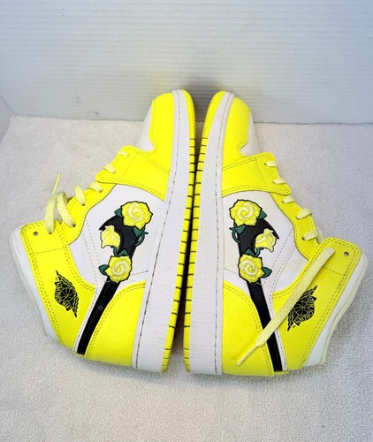 Air jordan mid gs - air,