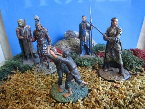 Figurine signore degli - figurine,