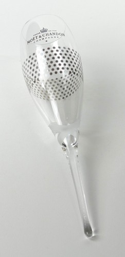 Moet chandon champagne flauto - champagne,
