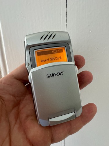 Cellulare sony cmd - cellulare,