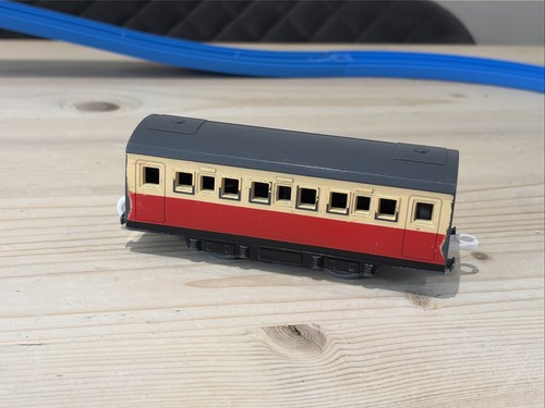 Thomas trackmaster red - trackmaster,