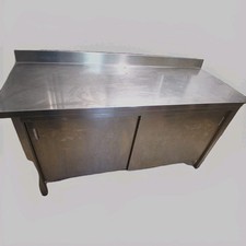 tavolo da lavoro in acciaio inox per cucine professionali