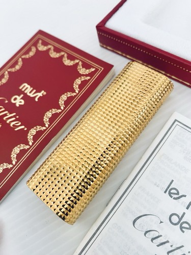Must cartier lighter - must,