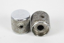 Manopole cromate per basso