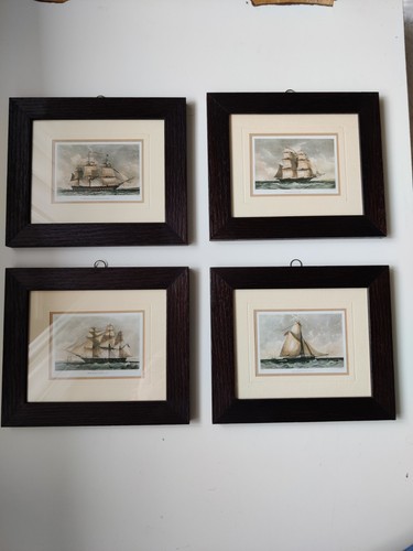 Quattro quadri con stampe - , di