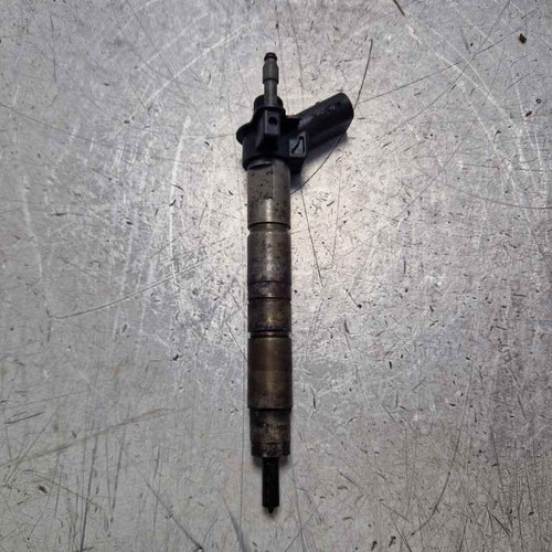 Iniettore bmw serie e91 320d - iniettore,