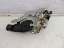 Blocchetto cofano motore