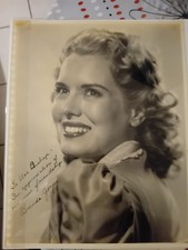 Exceptionnel très grand