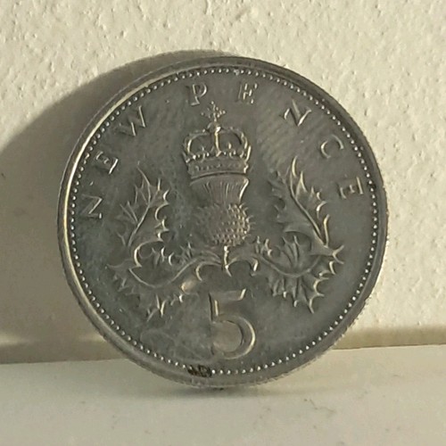 Regno unito moneta new pence - unito,