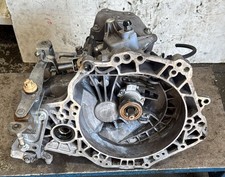 CAMBIO MANUALE COMPLETO PER OPEL Corsa D 5P 1° Serie 55565178 diesel 1300 (06>