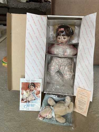 Baby sara porcelain doll - ,