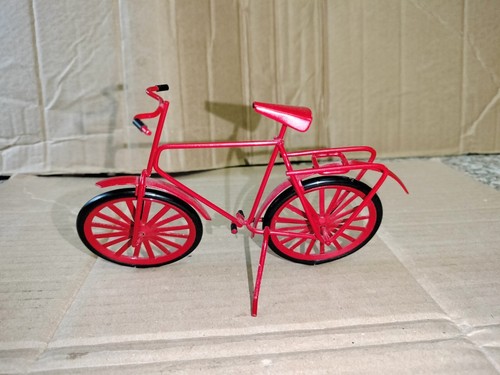 Particolare bel souvenir in - e,