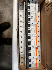 MERLIN GERIN 21153 C63H