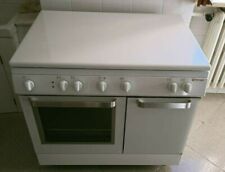 Cucina con 4 fuochi e forno con bombola a gas marca Tecnogas - Usata come nuova