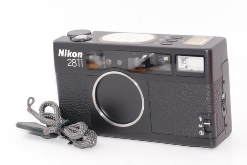 Mint nikon 28ti - [n.mint],