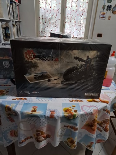 Gears war collector - gears, collector's