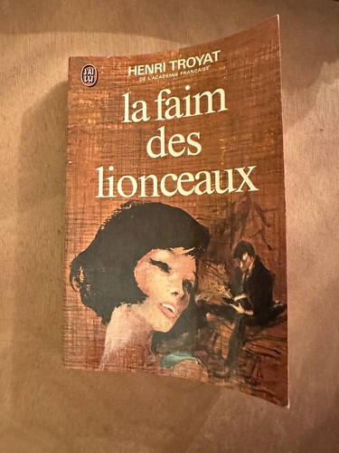Fame dei cuccioli leone - dei, di